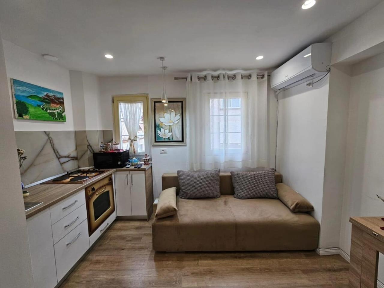 Alan Apartments 4 Myslym Shyri Тирана Екстериор снимка